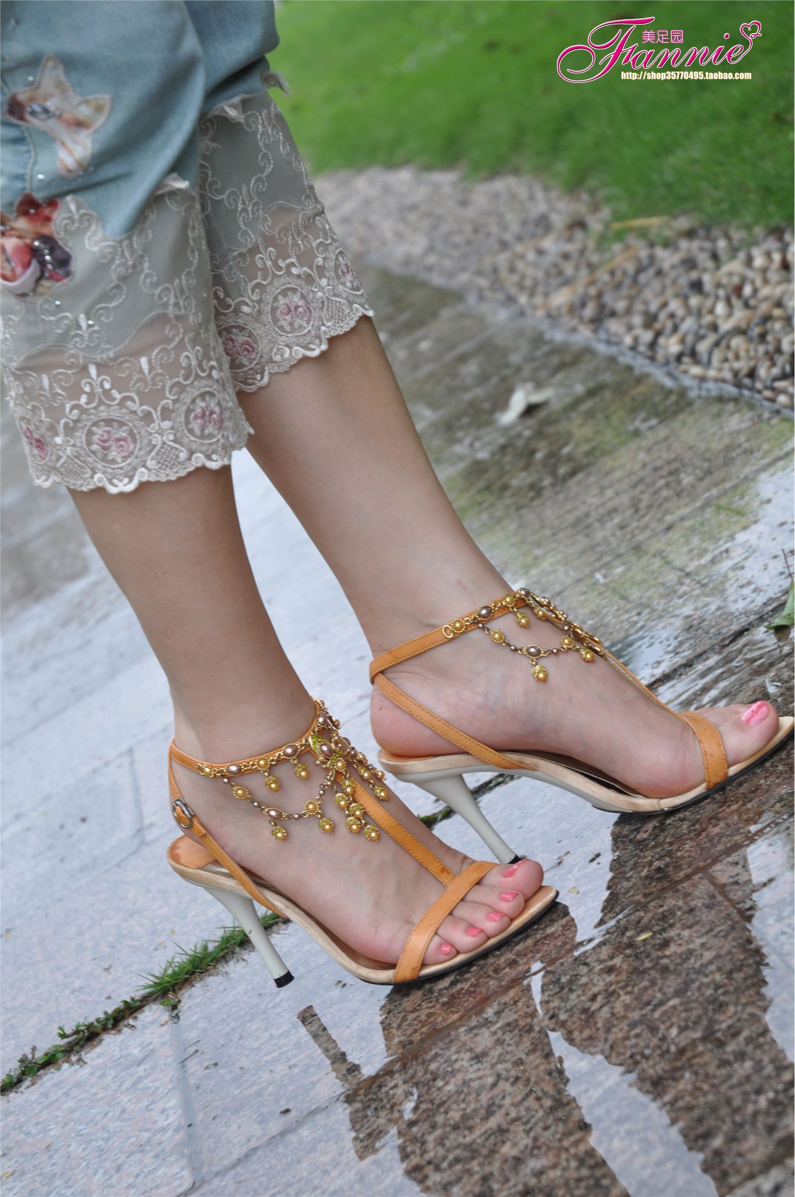 夏日阳光、细雨和微风（4） 芬妮高清丝足